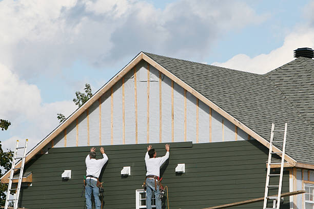 Professional Emergency Siding Repair technician working in Parkton, MD